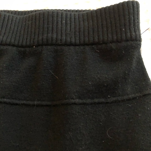 Skirt - Picture 3 of 3